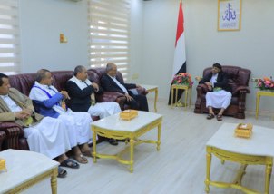 الرئيس مهدي المشاط يلتقي فريق التنمية ويؤكد على تفعيل دور الجمعيات الزراعية